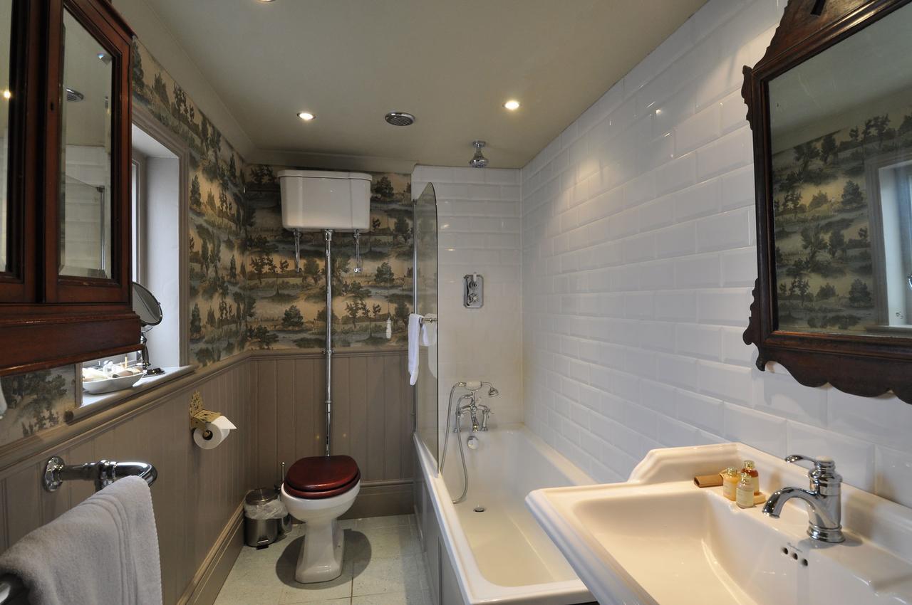 Bed and Breakfast The Bull At Benenden Экстерьер фото